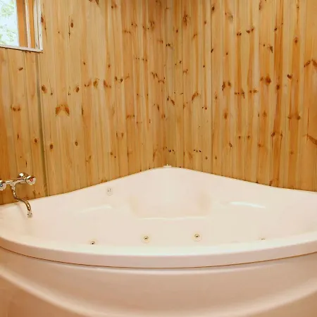 Дом отдыха Two-bedroom Holiday In Hals 23 *